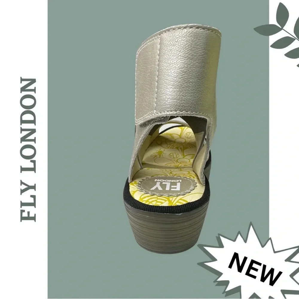 Fly  London Yuba Open Toe
Sandal Wedge 385 Borgogna
Silver Size 9 - 9.5 US 40 Eu - Picture 6 of 8